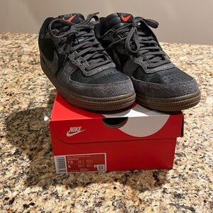 Nike Terminator Low leather and suede sneakers, W9/M7.5, black